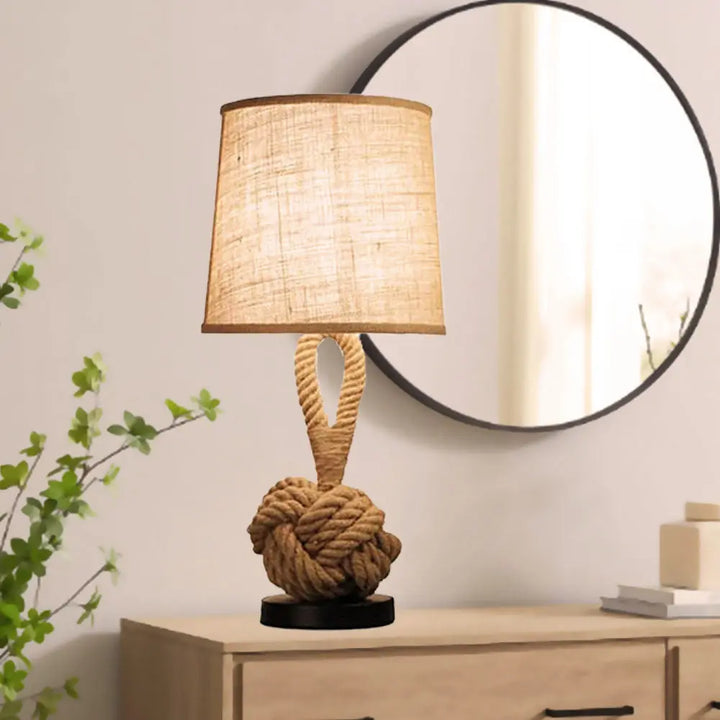 The Knot Table Lamp