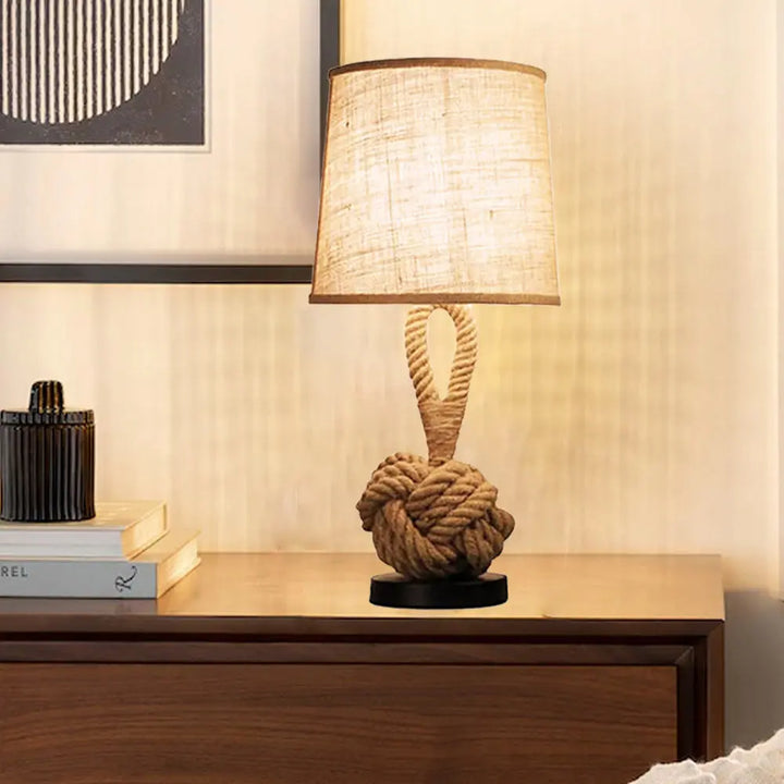 The Knot Table Lamp