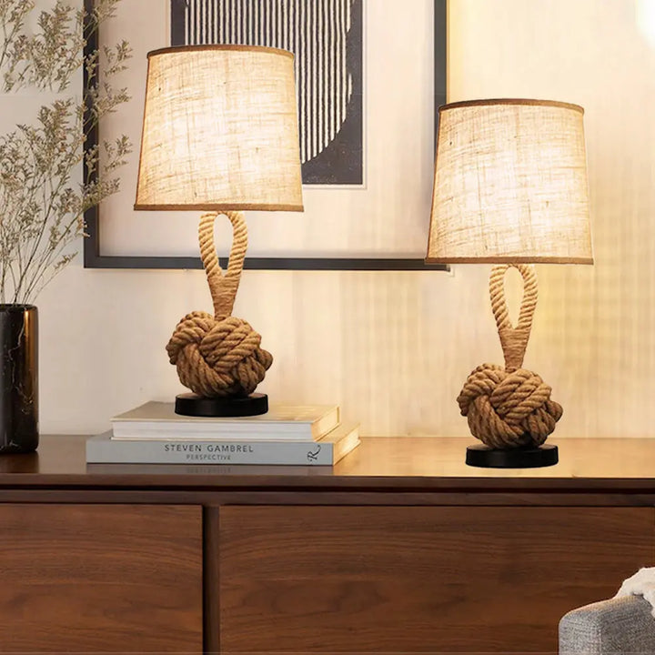 The Knot Table Lamp